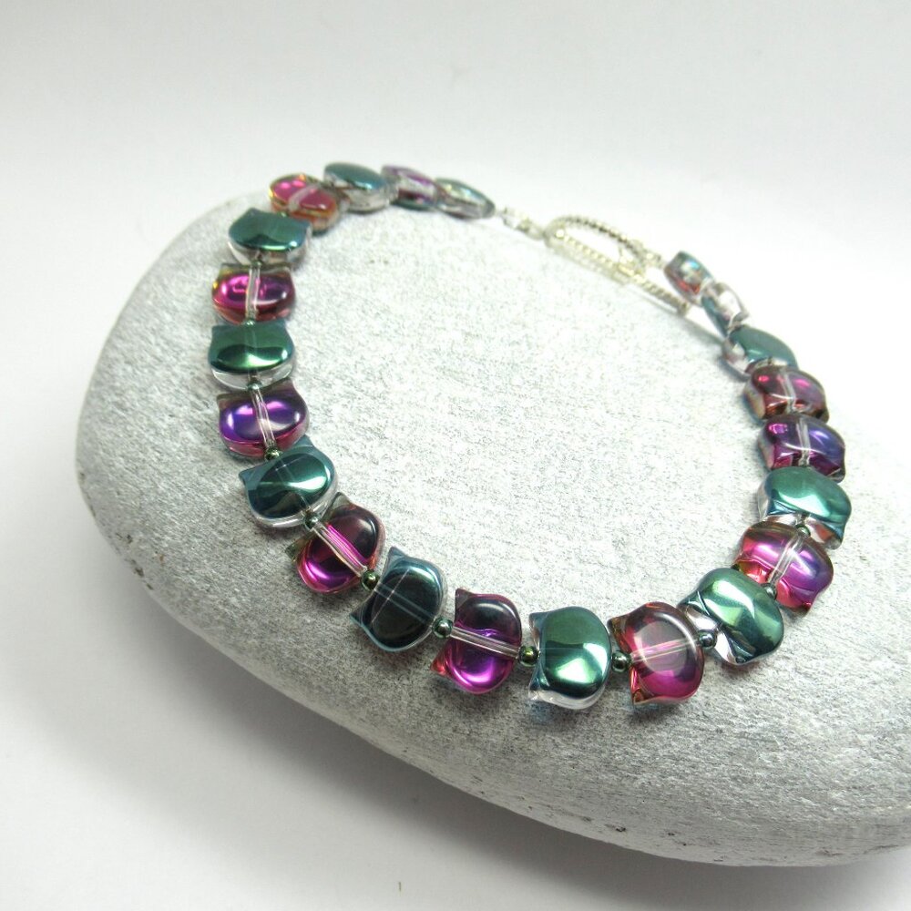 Cat bead bracelet